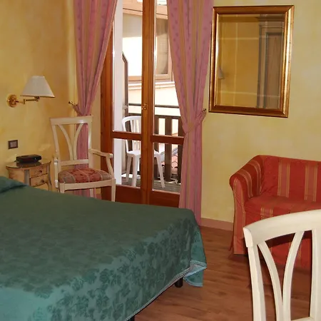Garda Sol & Aparthotel
