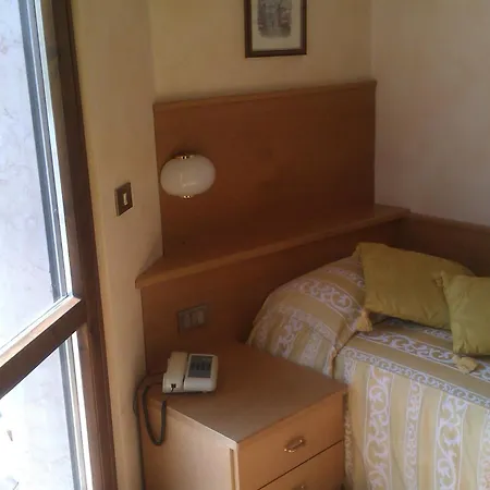 Garda Sol & Aparthotel 3*